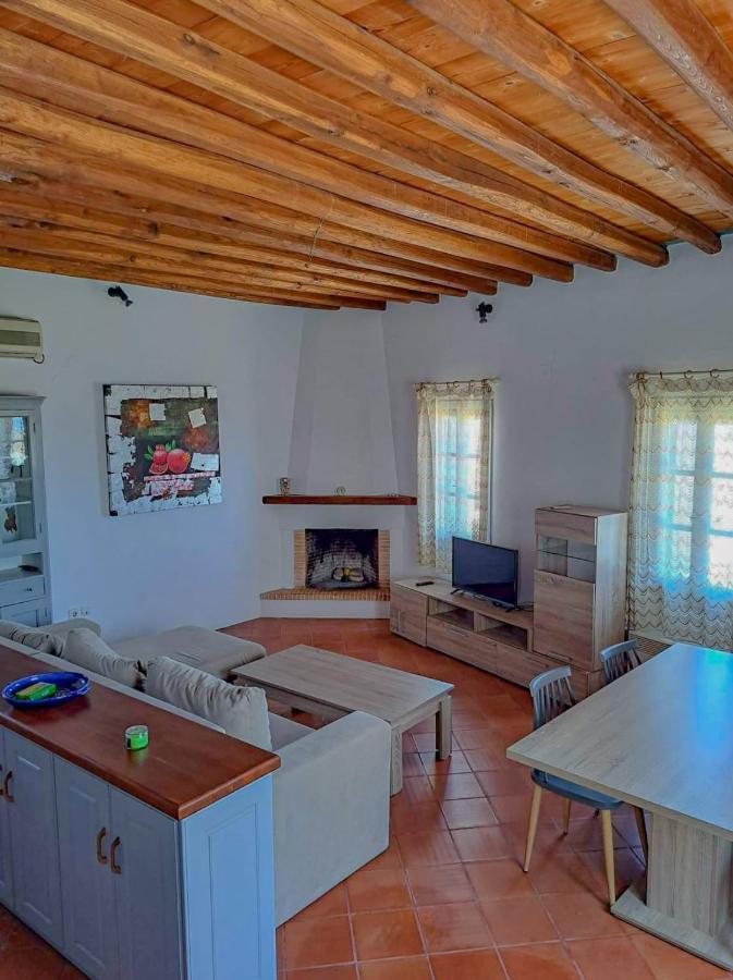 Апартаменты Sympopoula House Exambela Экстерьер фото